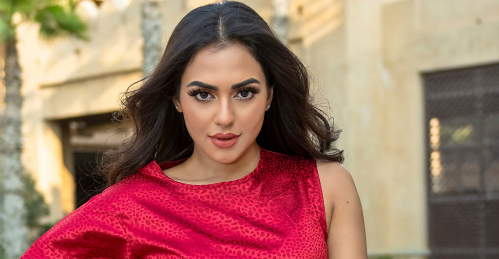 সিঙ্গেলদের জন্যই এখনও বিয়ে করছেন না ফারিয়া