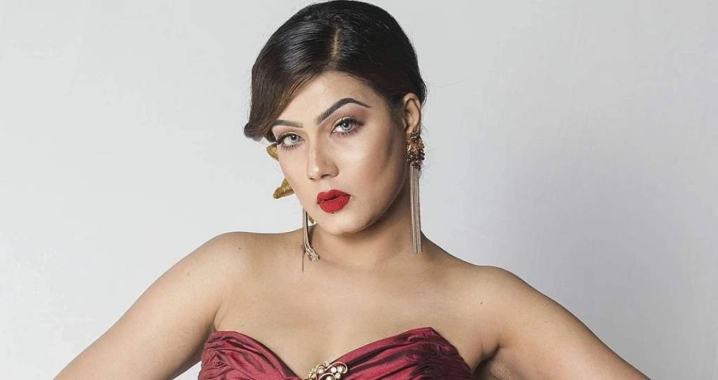 আস্থা রাখা যায়, এমন মানুষ খুঁজছেন মাহি