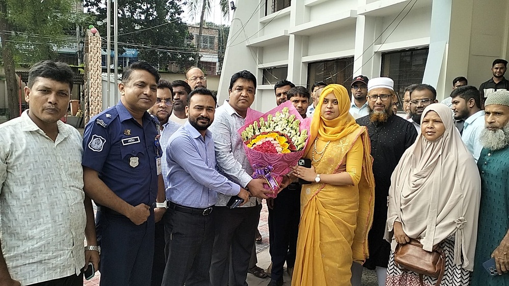বাগমারার নতুন ইউএনও রিজু তামান্নার যোগদান