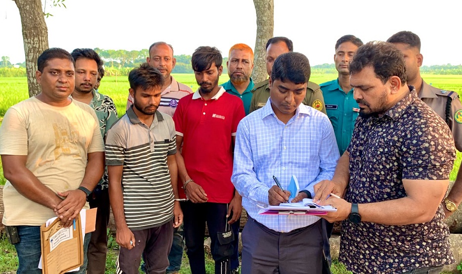 পবায় ইয়াবা সেবনের দায়ে দুই তরুণের ছয় মাসের কারাদণ্ড