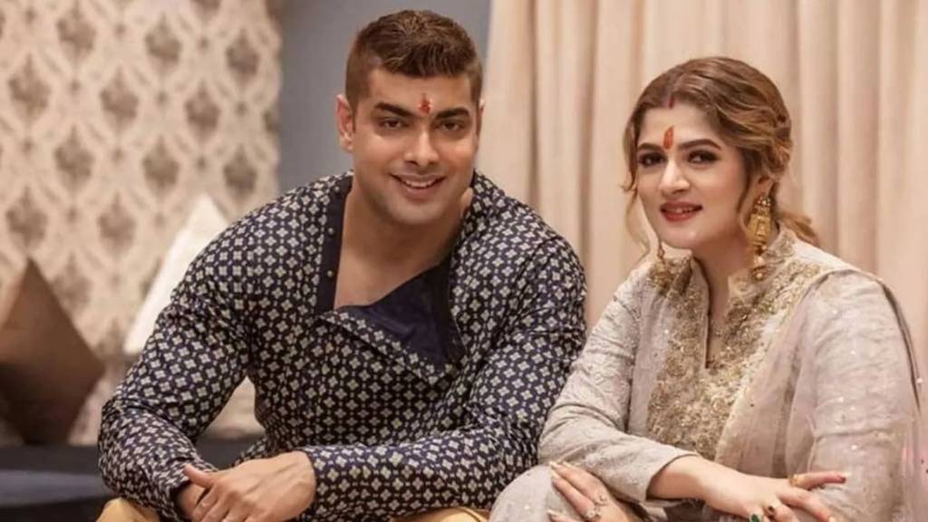 অবশেষে বিবাহবিচ্ছেদের পথে হাঁটছেন শ্রাবন্তী