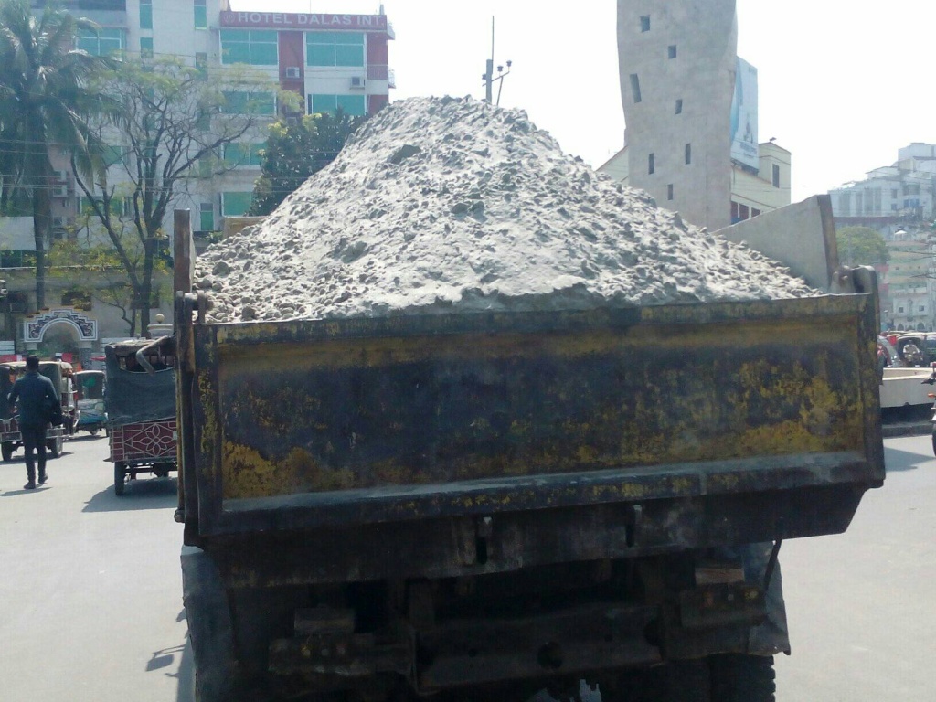 পরিবেশবান্ধব রাজশাহী মহানগরীর বাতাসে বৃদ্ধি পাচ্ছে ভাসমান ধূলিকণা