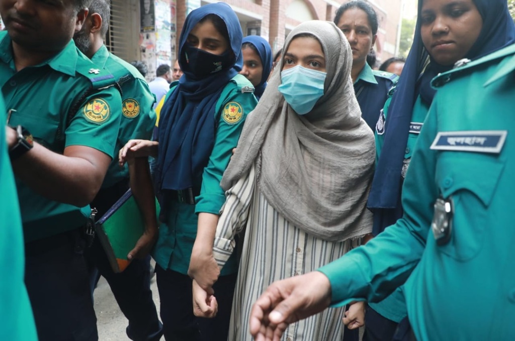 বুয়েট ছাত্র ফারদিন হত্যাকাণ্ডে বান্ধবী বুশরা ৫ দিনের রিমান্ডে