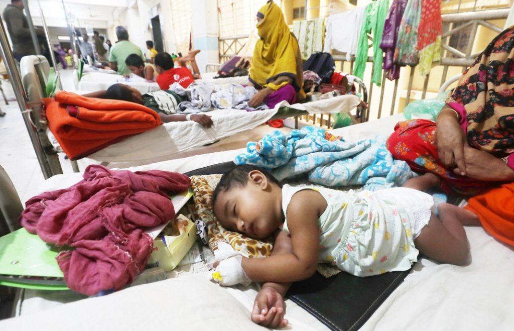ডেঙ্গু রোগী বেড়েছে সাড়ে ৬ গুণ, মৃত্যু বেড়েছে ৪ গুণ