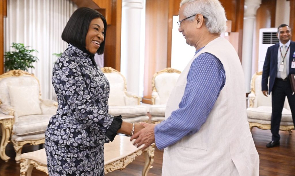 প্রধান উপদেষ্টা ও পররাষ্ট্র উপদেষ্টার সঙ্গে কমনওয়েলথ মহাসচিবের সাক্ষাৎ
