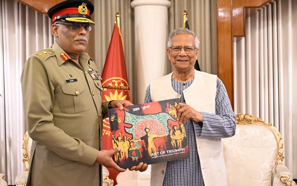 ‘নৌপথের পর এবার আকাশপথ : কয়েক মাসের মধ্যে ঢাকা-করাচি ফ্লাইট শুরু’