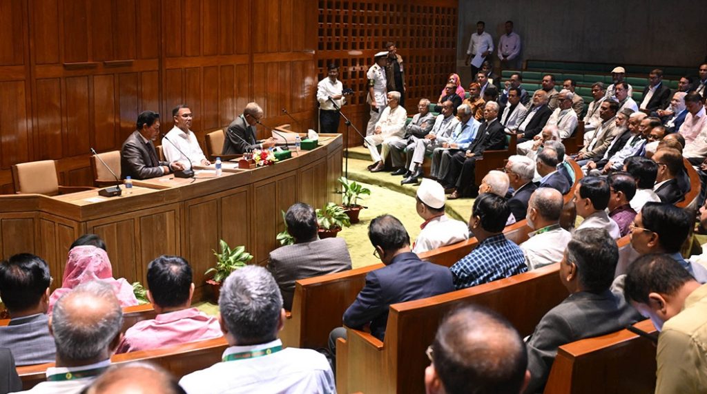 হামে শত শিশুর মৃত্যুর ঘটনায় দায়ীদের বিরুদ্ধে ব্যবস্থা নিতে প্রধানমন্ত্রীর নির্দেশ