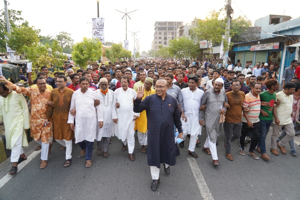 অপপ্রচারের বিরুদ্ধে সজাগ থাকার আহ্বান লিটনের