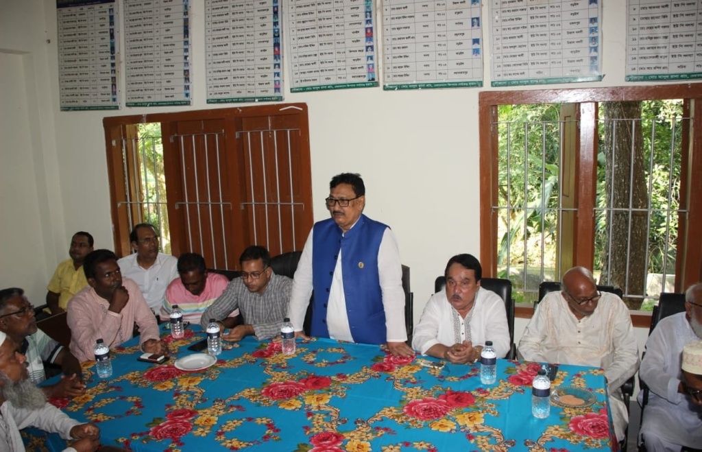 রাজশাহী জেলা পরিষদ নির্বাচন উপলক্ষে বিভিন্ন এলাকায় মীর ইকবালের সভা