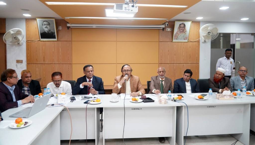 রাজশাহী নগরীর পরিচ্ছন্নতা, সবুজায়ন ও আলোকায়নে মুগ্ধ বরিশালসহ বিভিন্ন সিটি কর্পোরেশনের কাউন্সিলর-কর্মকর্তারা/