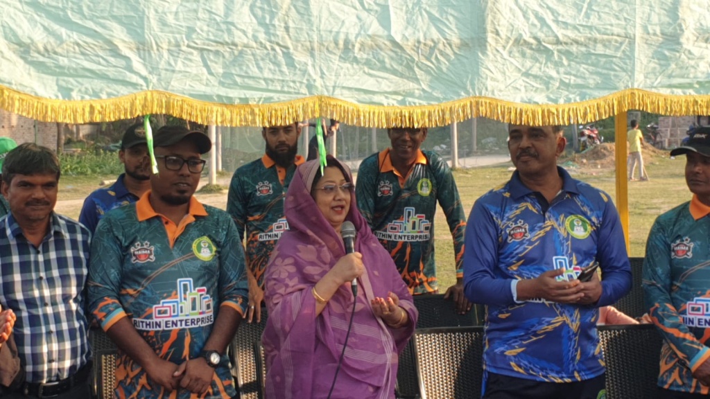 রাসিকের পরিচ্ছন্ন বিভাগের উদ্যোগে ক্রিকেট টুর্ণামেন্টের পুরস্কার বিতরণ