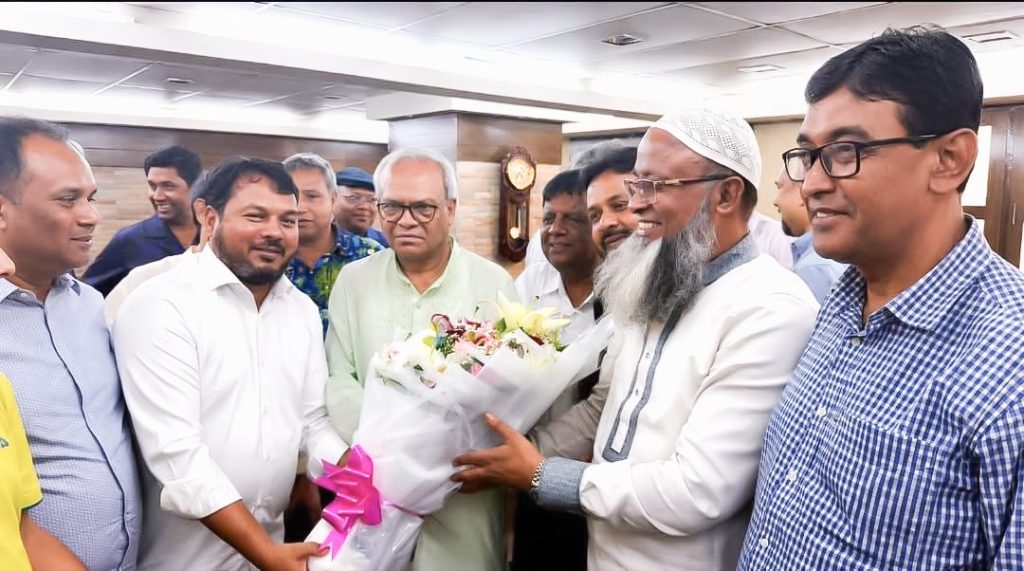 বিএনপির ভারপ্রাপ্ত মহাসচিবের সাথে রাসিক প্রশাসকের সৌজন্য সাক্ষাৎ