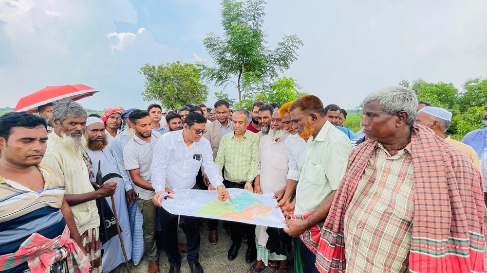বরেন্দ্র অঞ্চলের সেচ-পানি ব্যবস্থাপনা পরিদর্শনে বিএমডিএ চেয়ারম্যান