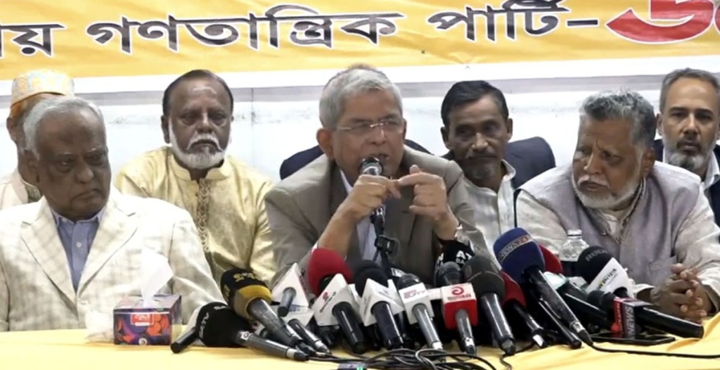 দিনের পর দিন অনির্বাচিত সরকারের হাতে দেশ চলতে পারে না বলে মন্তব্য ফখরুলের