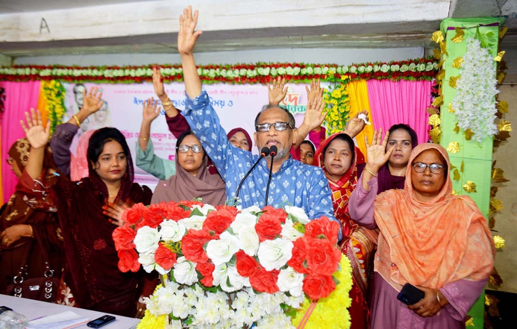 আ’লীগ সরকার ক্ষমতায় আছে বলেই নারীরা সম্মানিত : এনামুুল