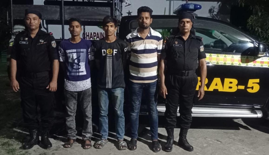 শিবগঞ্জে স্কুলছাত্র সিহাব হত্যায় ৩ জন গ্রেফতার