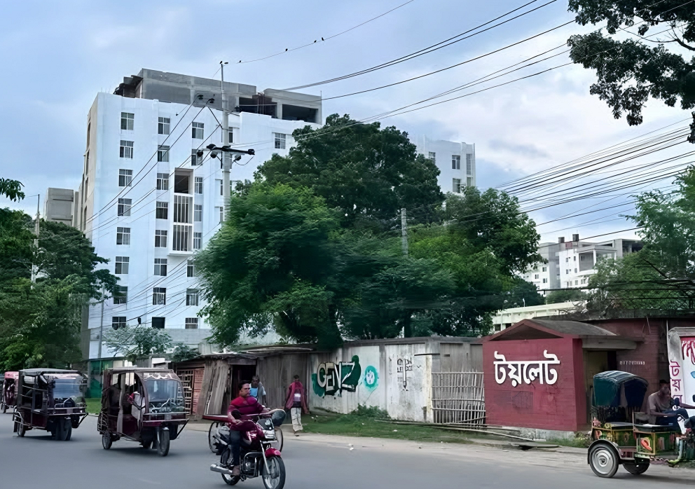 রুয়েট সীমানার অভ্যন্তরে পাবলিক টয়লেট অপসারণ চান শিক্ষার্থীরা